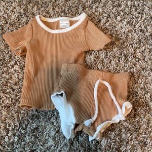 Little one shop 2 piece ribbed outfit